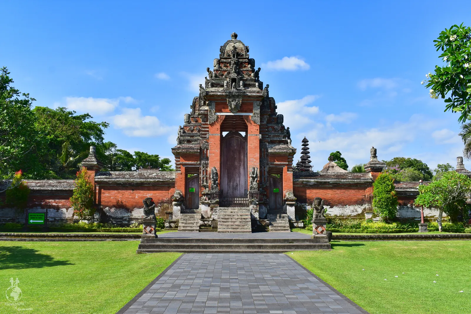 Taman Ayun Temple