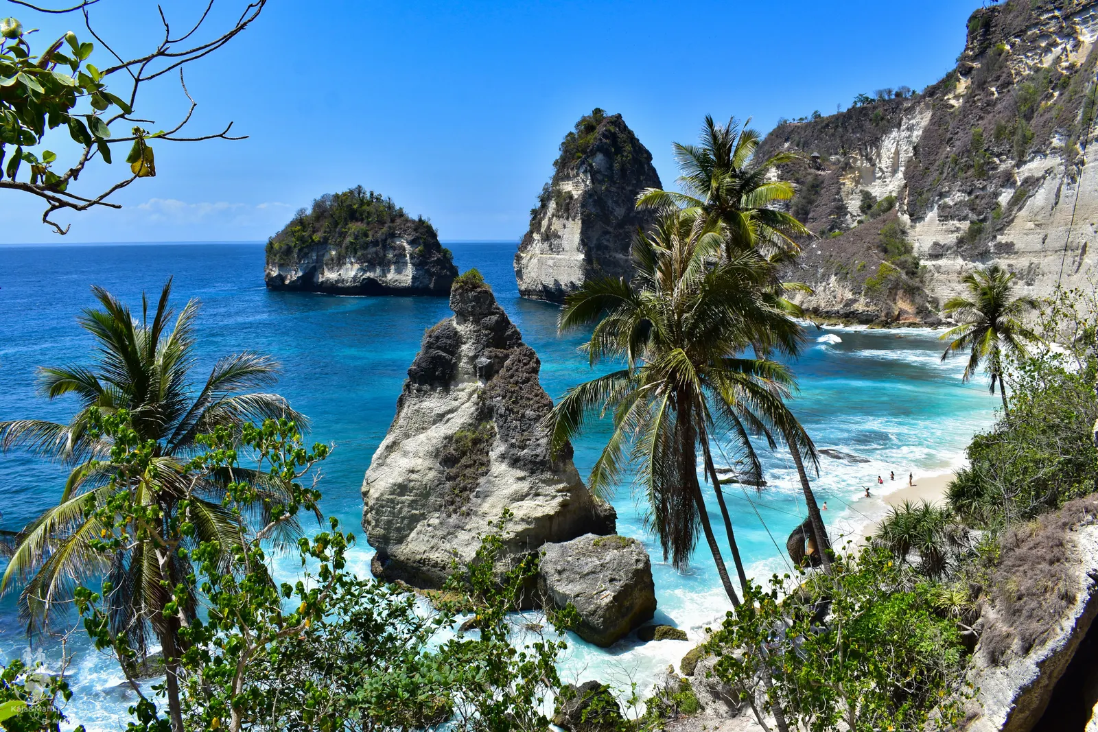 Diamond Beach