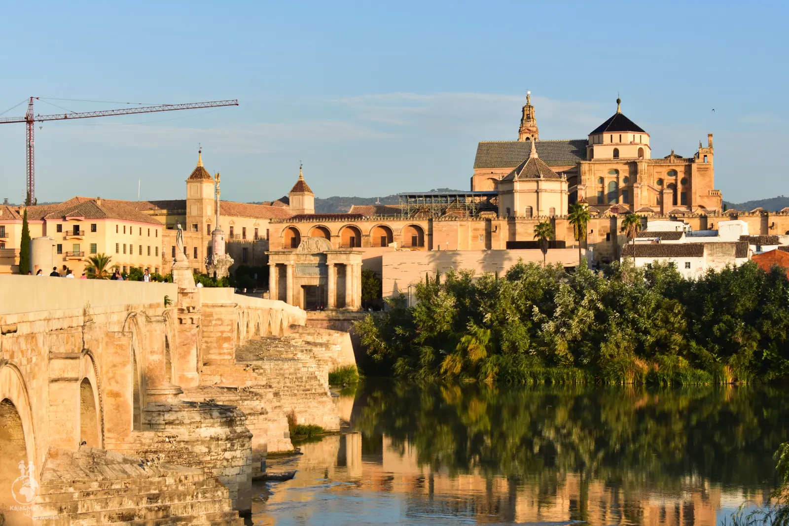 Puente Romano s mostní bránou Puerta del Puente